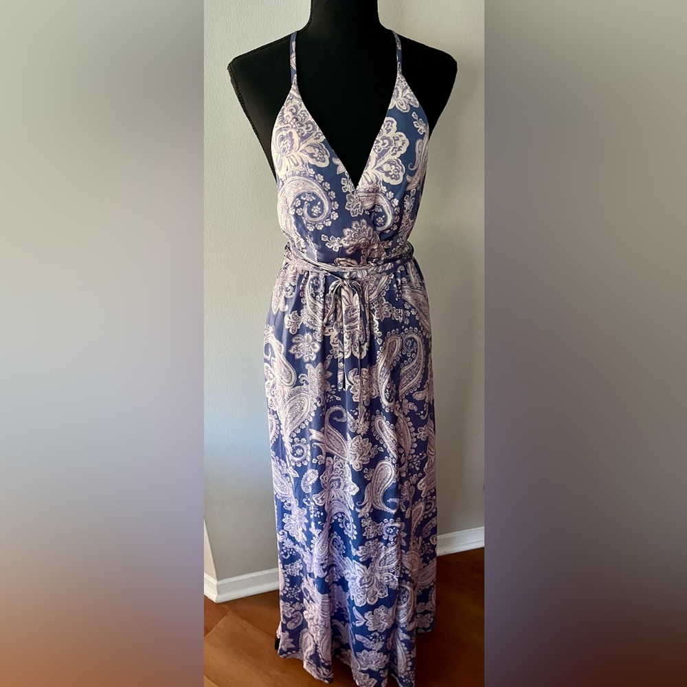 Never Worn/Maxi Dress With High Split - image 1